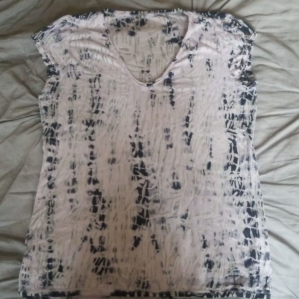 Calvi Klein Top